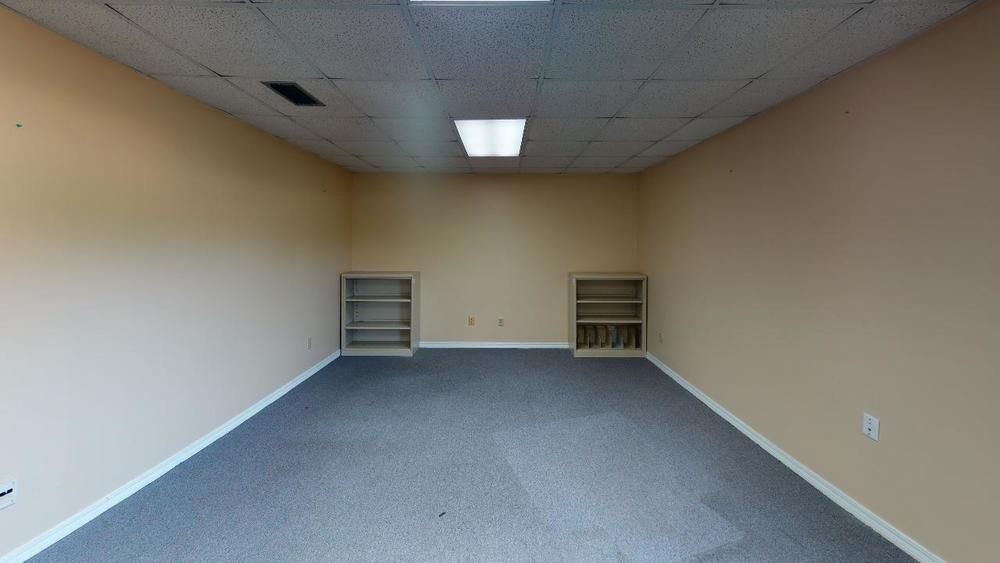 704 W 23rd Street, Building F